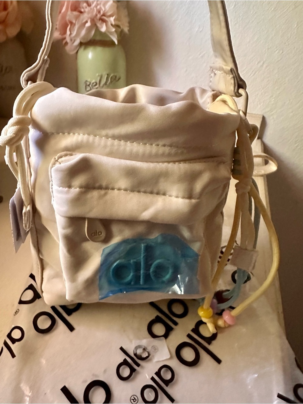 ALO Yoga Cream Drawstring Puffer Mini Crossbody - Picture 3 of 8